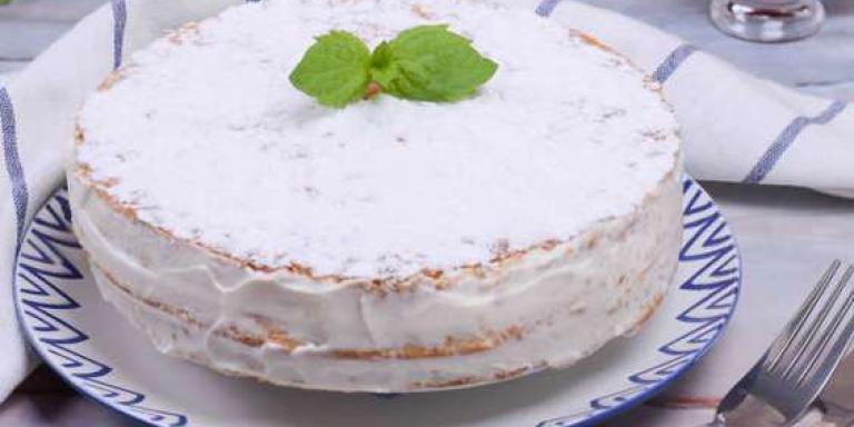 Простой торт с нежным сырным кремом - рецепт приготовления с фото от Maggi.ru