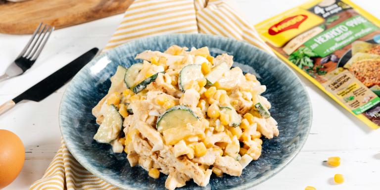 Классический рецепт салата с курицей, ананасами и сладкой кукурузой, пошаговый рецепт фото