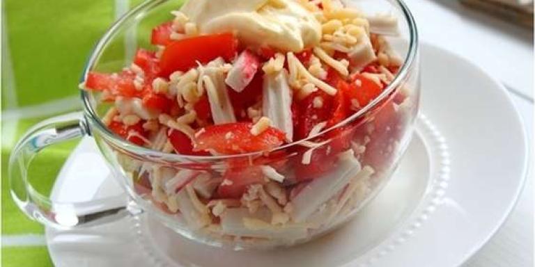 Салат крабовый с помидорами - рецепт приготовления с фото от Maggi.ru