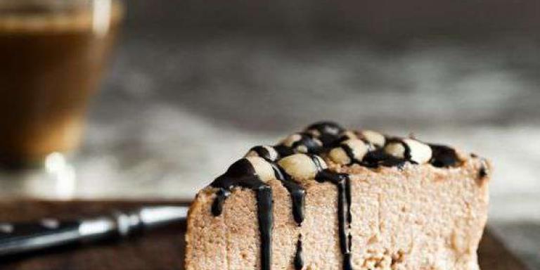 Шоколадный муссовый торт с черносливом - рецепт с фото от Maggi.ru