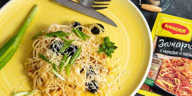 Гарнир из спагетти с сыром и травами — пошагово с фото от Maggi.ru