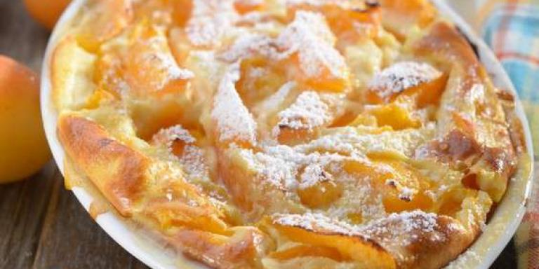 Аппетитный сдобный пирог с абрикосами — рецепт приготовления с фото