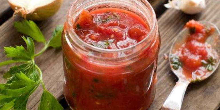 Маринованные помидоры с кинзой и перцем - рецепт с фото от Магги