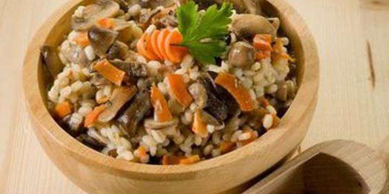 Перловая каша с курицей и грибами - рецепт приготовления с фото от Maggi.ru