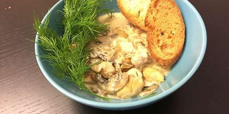 Курица с грибами и сливками - рецепт приготовления с фото от Maggi.ru