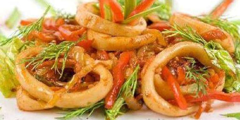 Салат с кальмарами и болгарским перцем - рецепт приготовления с фото от Maggi.ru