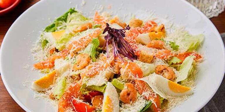 Салат с семгой и креветками - пошаговый рецепт с фото от экспертов Maggi