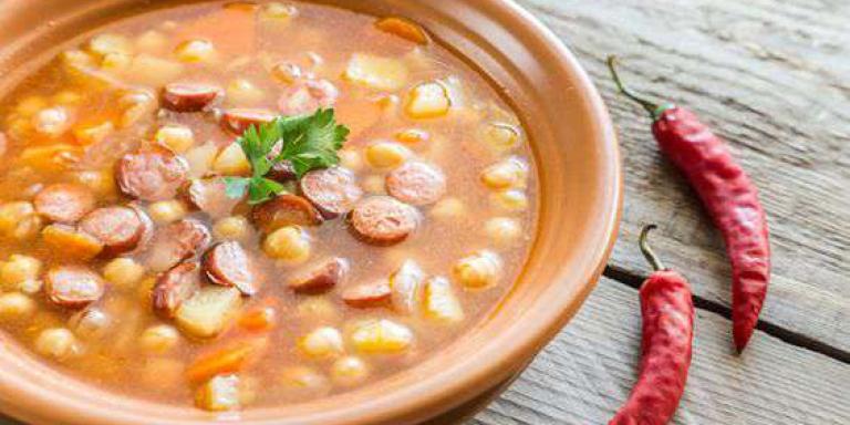 Суп с фасолью и копченой колбасой — рецепт | maggi.ru