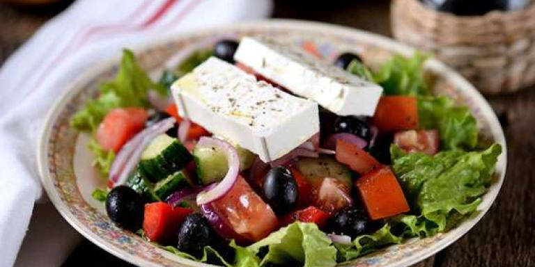 Салат с маслинами и сыром - рецепт приготовления с фото от Maggi.ru