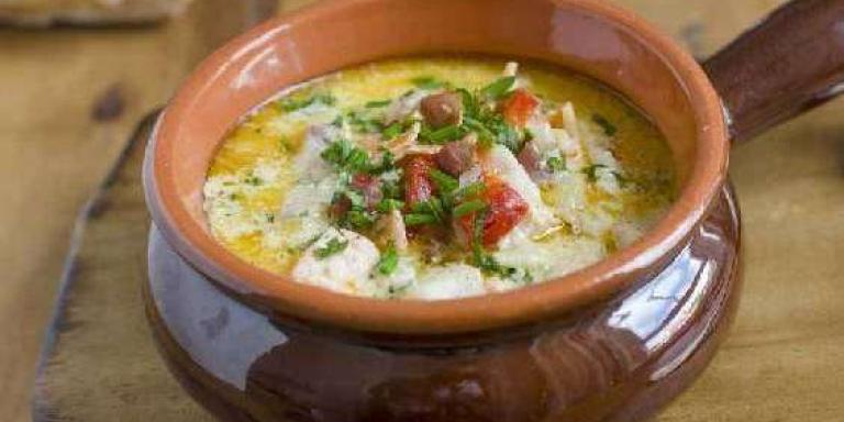 Рыбный суп с копченой горбушей - рецепт приготовления с фото от Maggi.ru