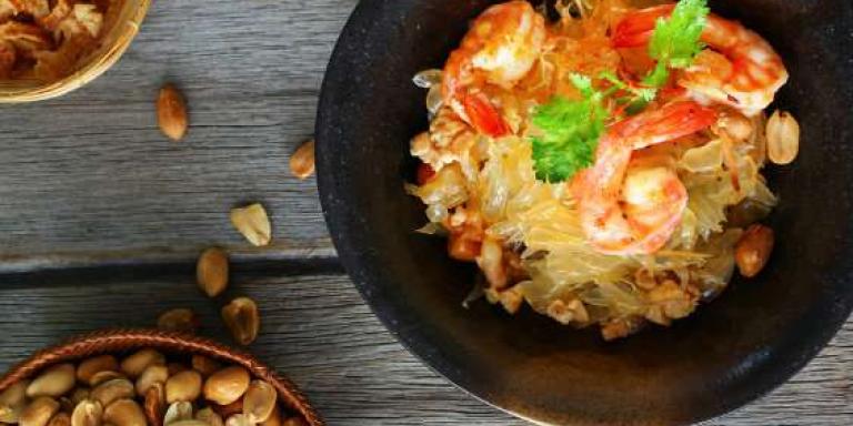 Салат с помело и креветками — рецепт с фото от Maggi.ru