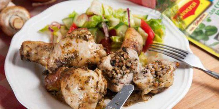 Куриные голени, фаршированные гречкой и грибами, рецепт с фото