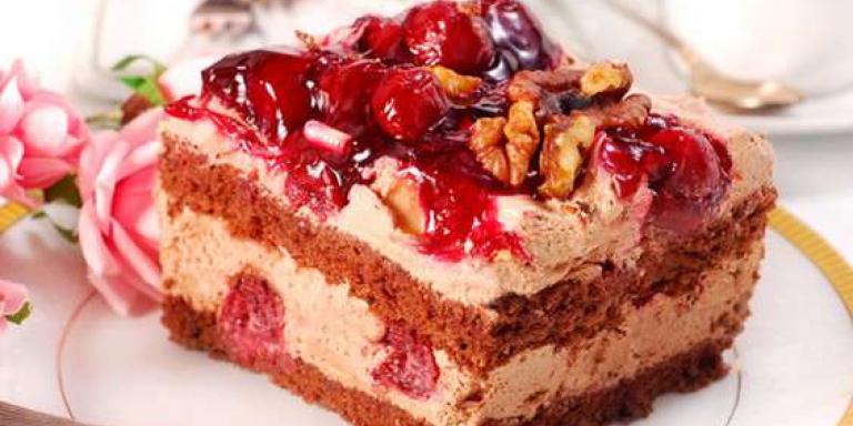 Торт с вишней и орехами — рецепт с фото от Maggi.ru
