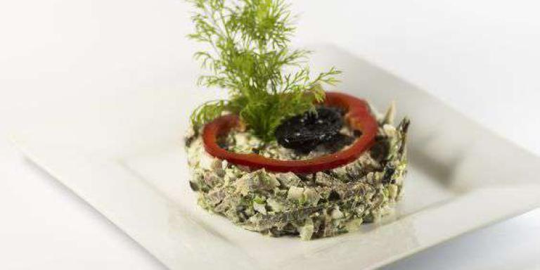 Салат из языка с черносливом - рецепт приготовления с фото от Maggi.ru