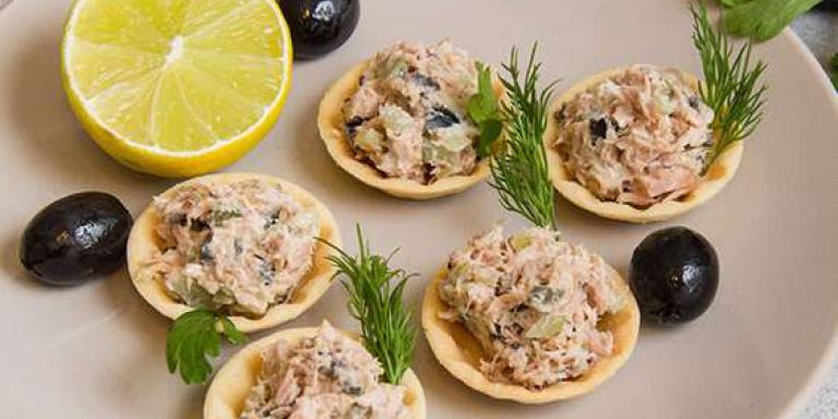 Тарталетки с тунцом и маслинами- пошагово с фото от Maggi.ru