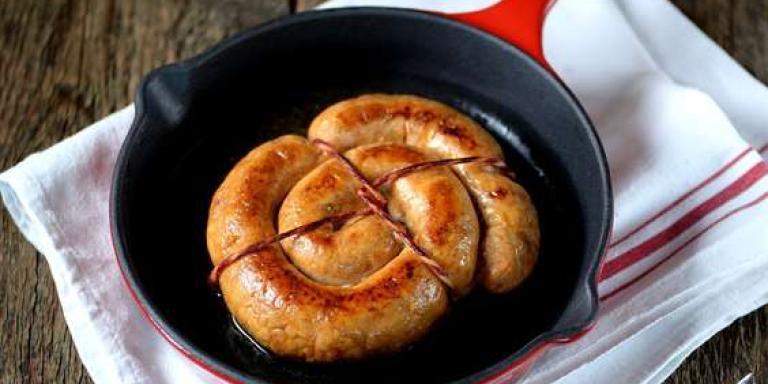 Домашняя колбаса из курицы и свинины - рецепт приготовления с фото от Maggi.ru