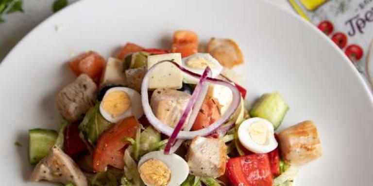 Греческий салат с индейкой — пошагово с фото от Maggi.ru