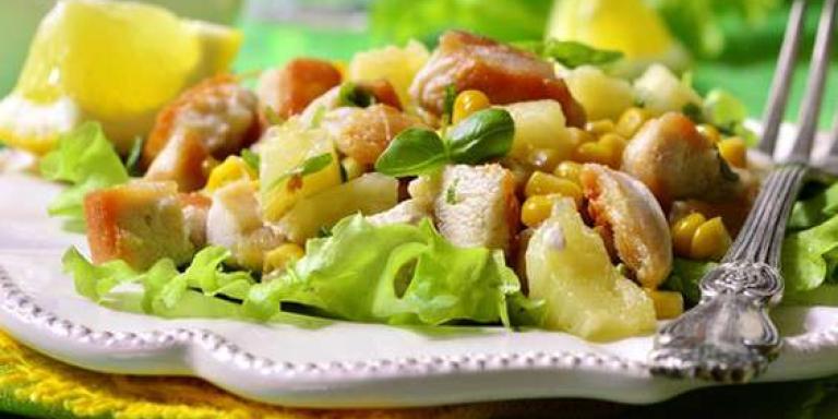 Салат с курицей, ананасом и грибами - рецепт приготовления с фото от Maggi.ru