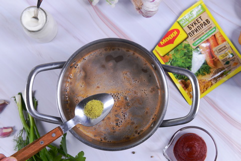 Добавьте MAGGI® Приправа универсальная Букет приправ. Добавьте MAGGI® Приправа универсальная Букет приправ.