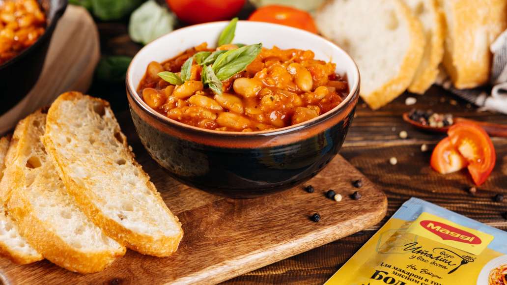 Сытная фасоль по-тоскански на сковороде - рецепт приготовления с фото от Maggi.ru