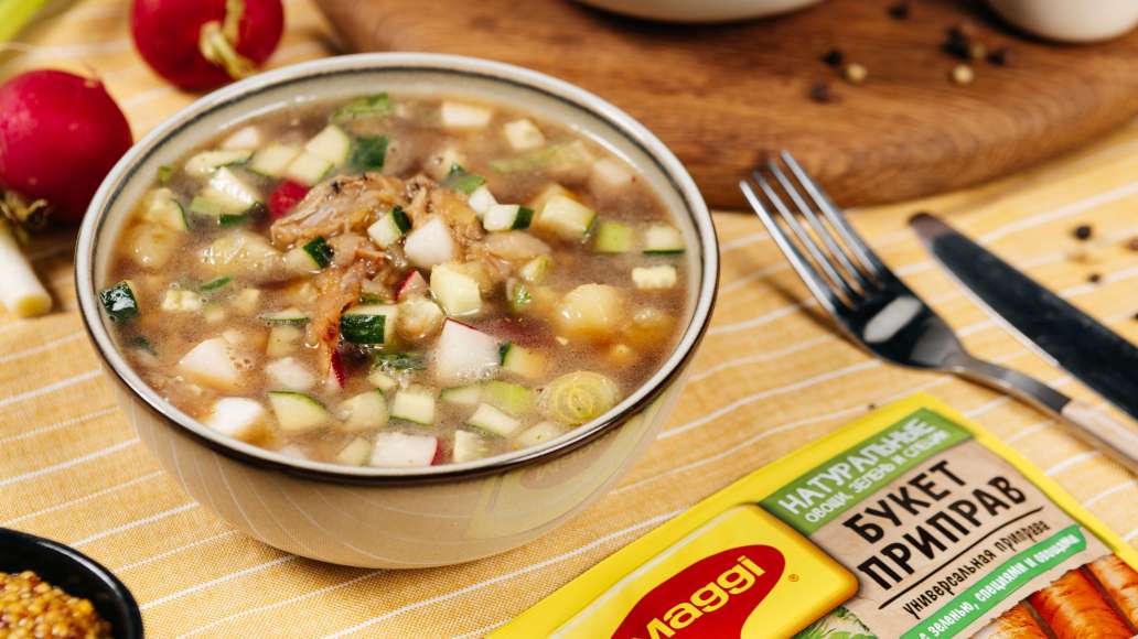 Рыбная окрошка из копченой скумбрии на квасе - рецепт с фото от Магги