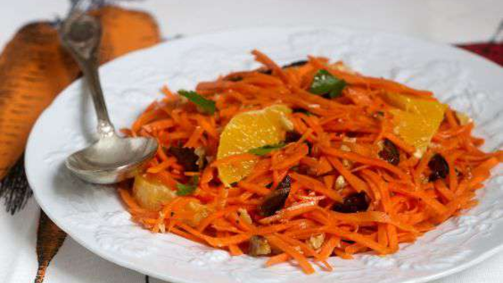 Салат с черносливом, морковью и апельсинами — рецепт с фото от Maggi.ru