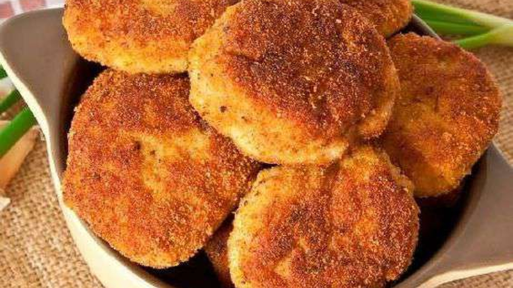 Котлетки из куриной грудки - рецепт приготовления с фото от Maggi.ru