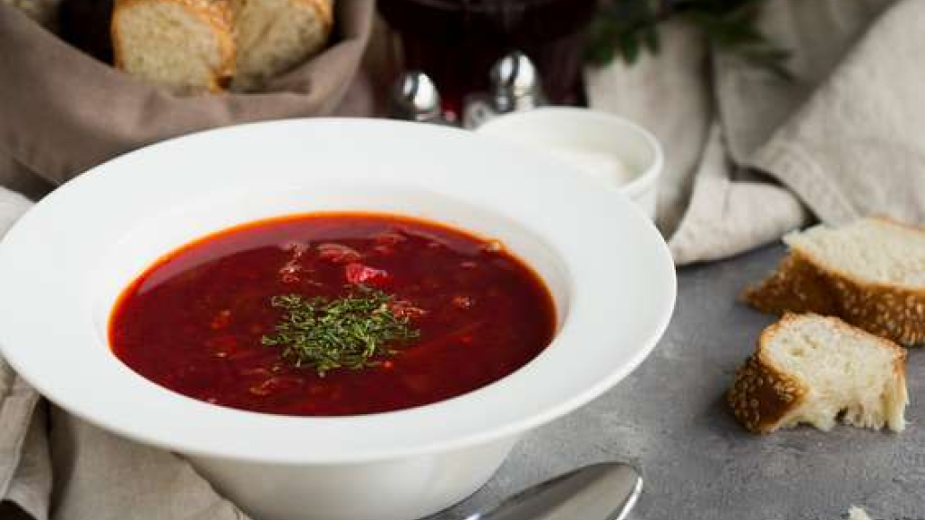 Праздничный борщ с черносливом и грушей, пошаговый рецепт с фото