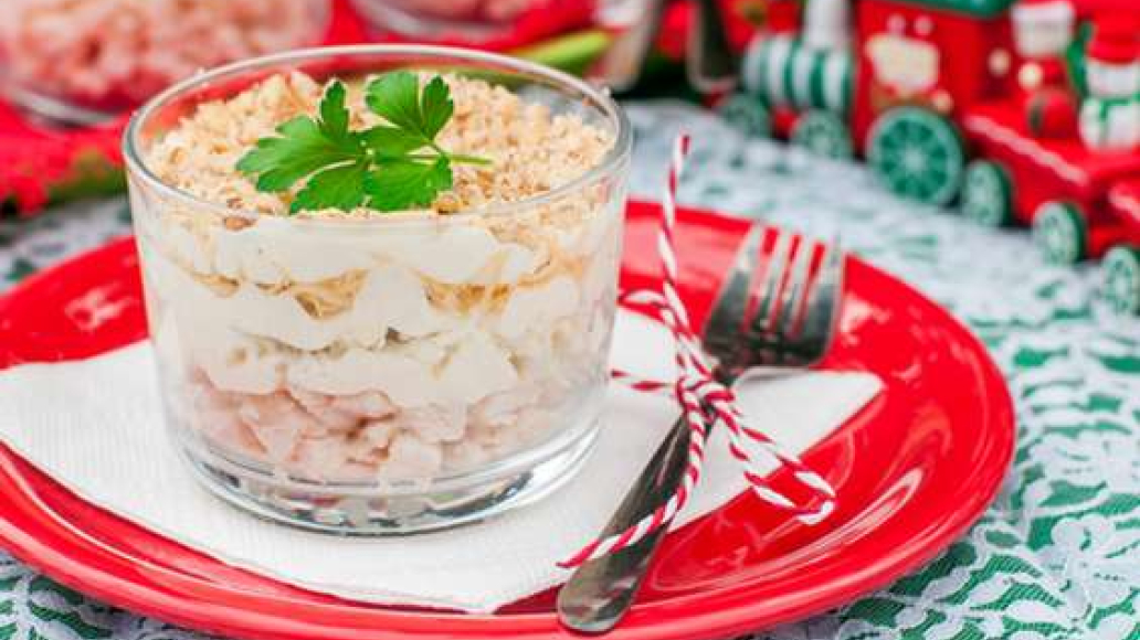 Салат с яблоками и сыром - рецепт приготовления с фото от Maggi.ru