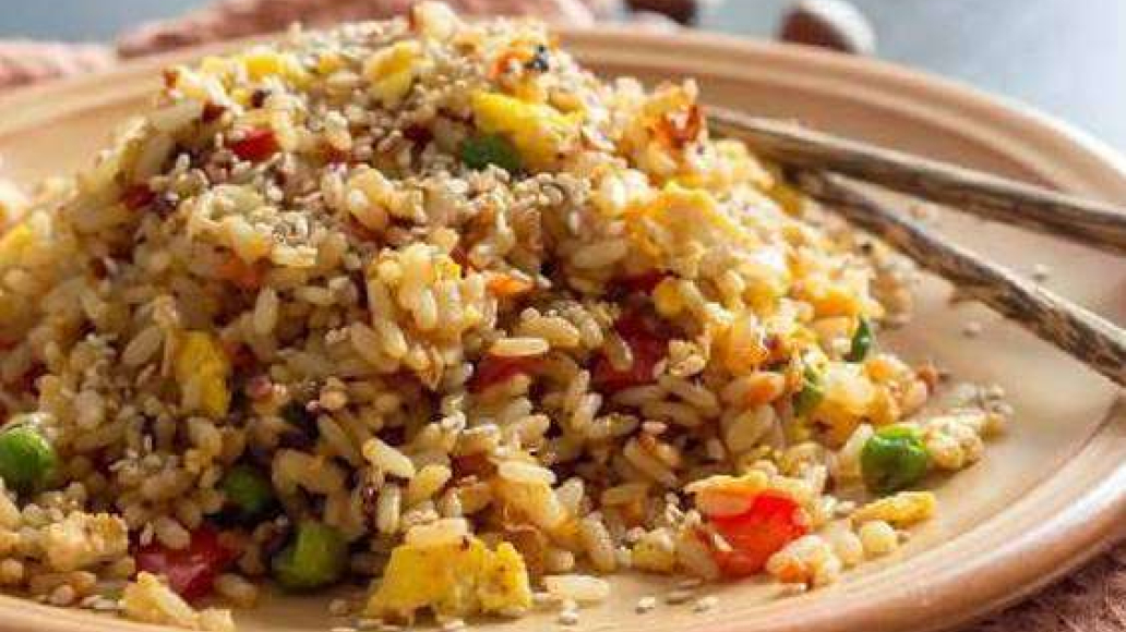 Рис, жареный с овощами - рецепт приготовления с фото от Maggi.ru