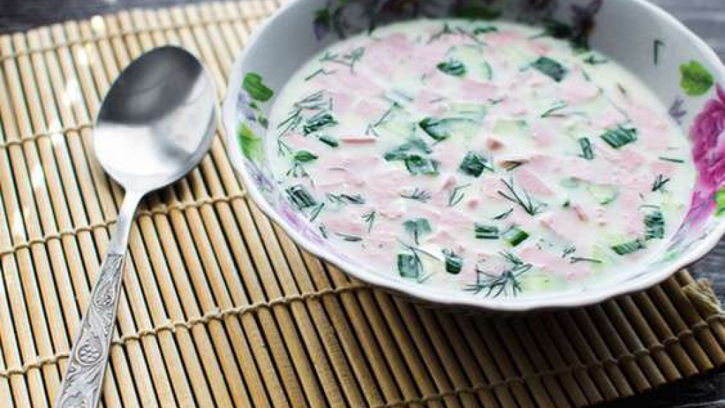 Окрошка на воде с копченой колбасой - рецепт приготовления с фото от Maggi.ru