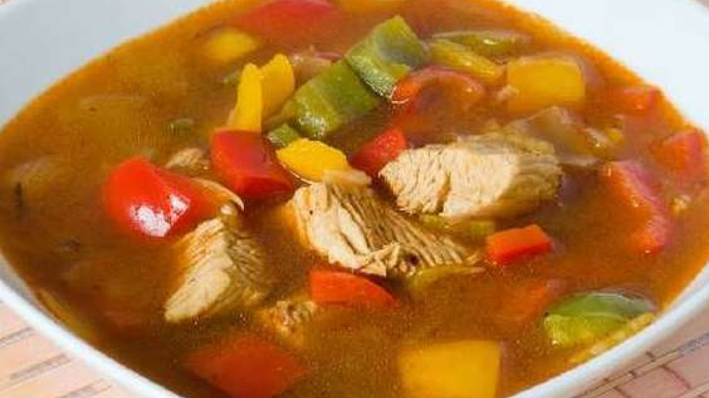 Ароматный суп-гуляш из курицы - рецепт приготовления с фото от Maggi.ru