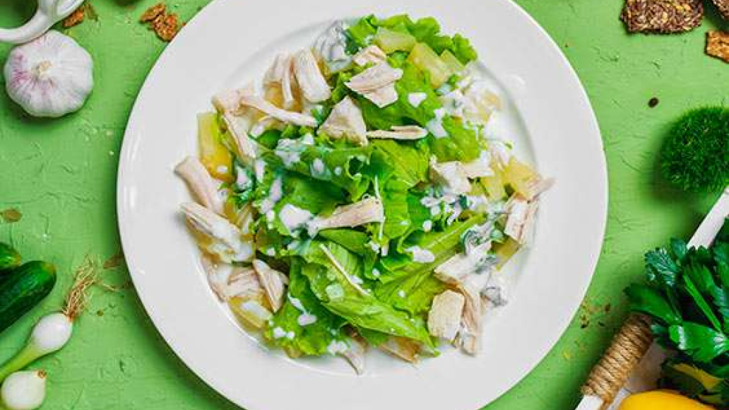 Французский салат с курицей и ананасами, пошаговый рецепт с фото