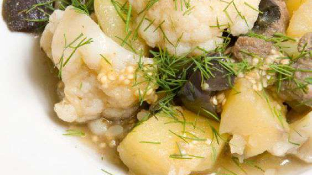 Баклажаны, тушеные с цветной капустой и мясом - рецепт приготовления с фото от Maggi.ru