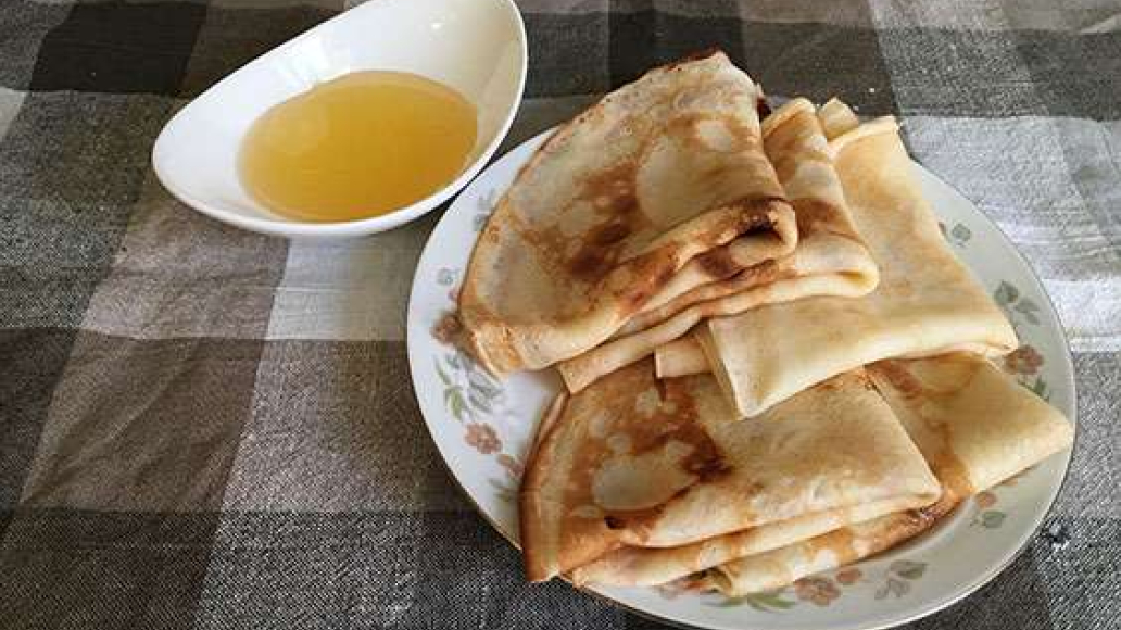 Нежные блинчики на кефире - рецепт приготовления с фото от Maggi.ru