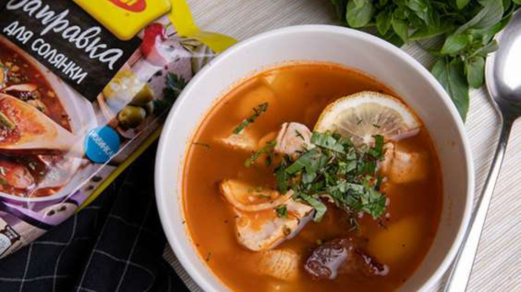 Солянка в мультиварке с тремя видами мяса— пошагово с фото от Maggi.ru