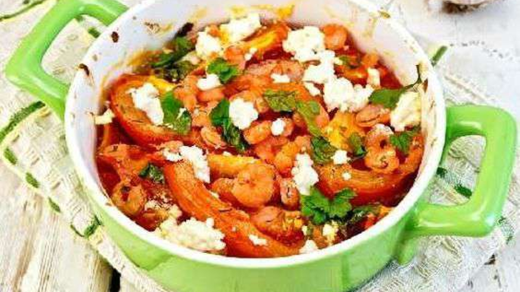 Креветки жаренные с помидорами и сыром фета, пошаговый рецепт с фото