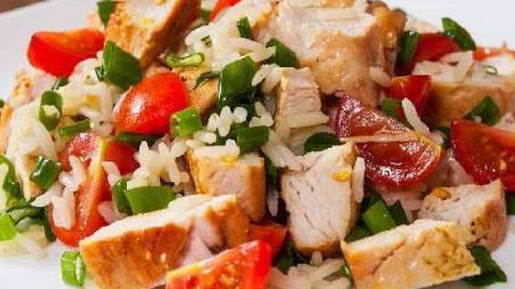 Куриный салат с рисом - рецепт приготовления с фото от Maggi.ru