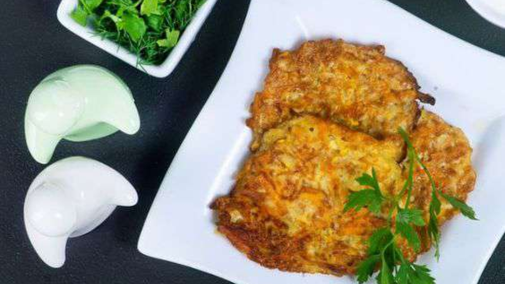 Оладьи диетические из кабачков - рецепт приготовления с фото от Maggi.ru