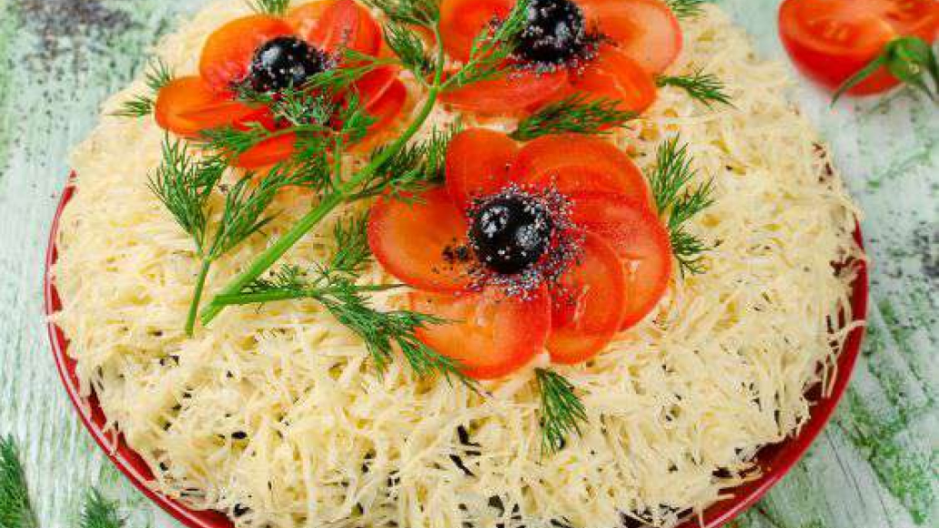 Салат с помидорами и сыром - рецепт приготовления с фото от Maggi.ru