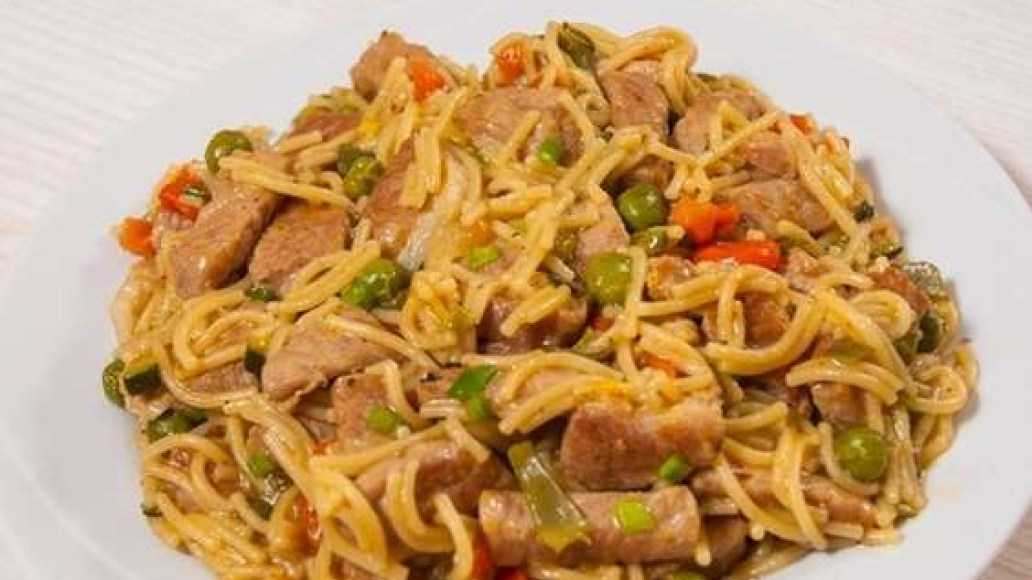 Вермишель с индейкой и овощами - рецепт приготовления с фото от Maggi.ru