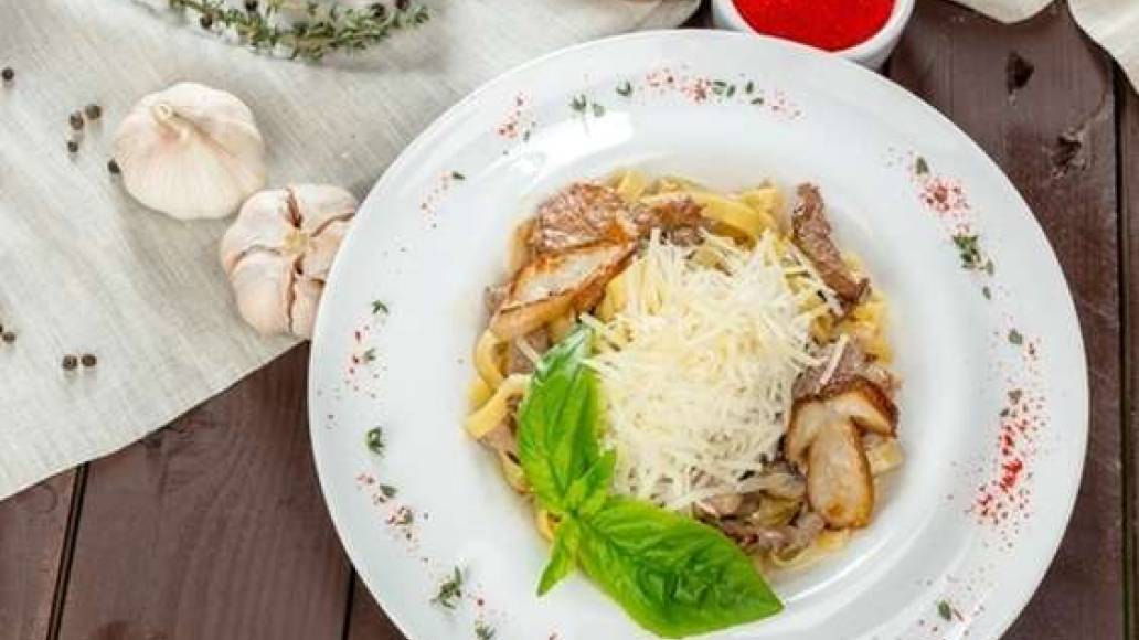 Паста с курицей и шампиньонами - рецепт приготовления с фото от Maggi.ru