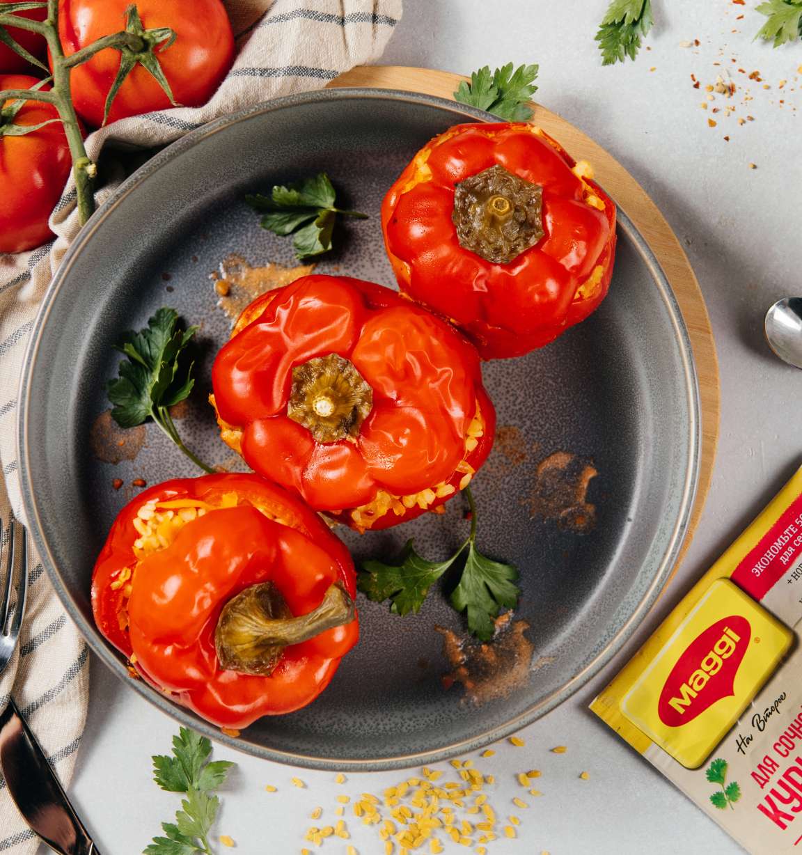 Запеченный фаршированный перец с булгуром и овощами без мяса - рецепт приготовления с фото от Maggi.ru