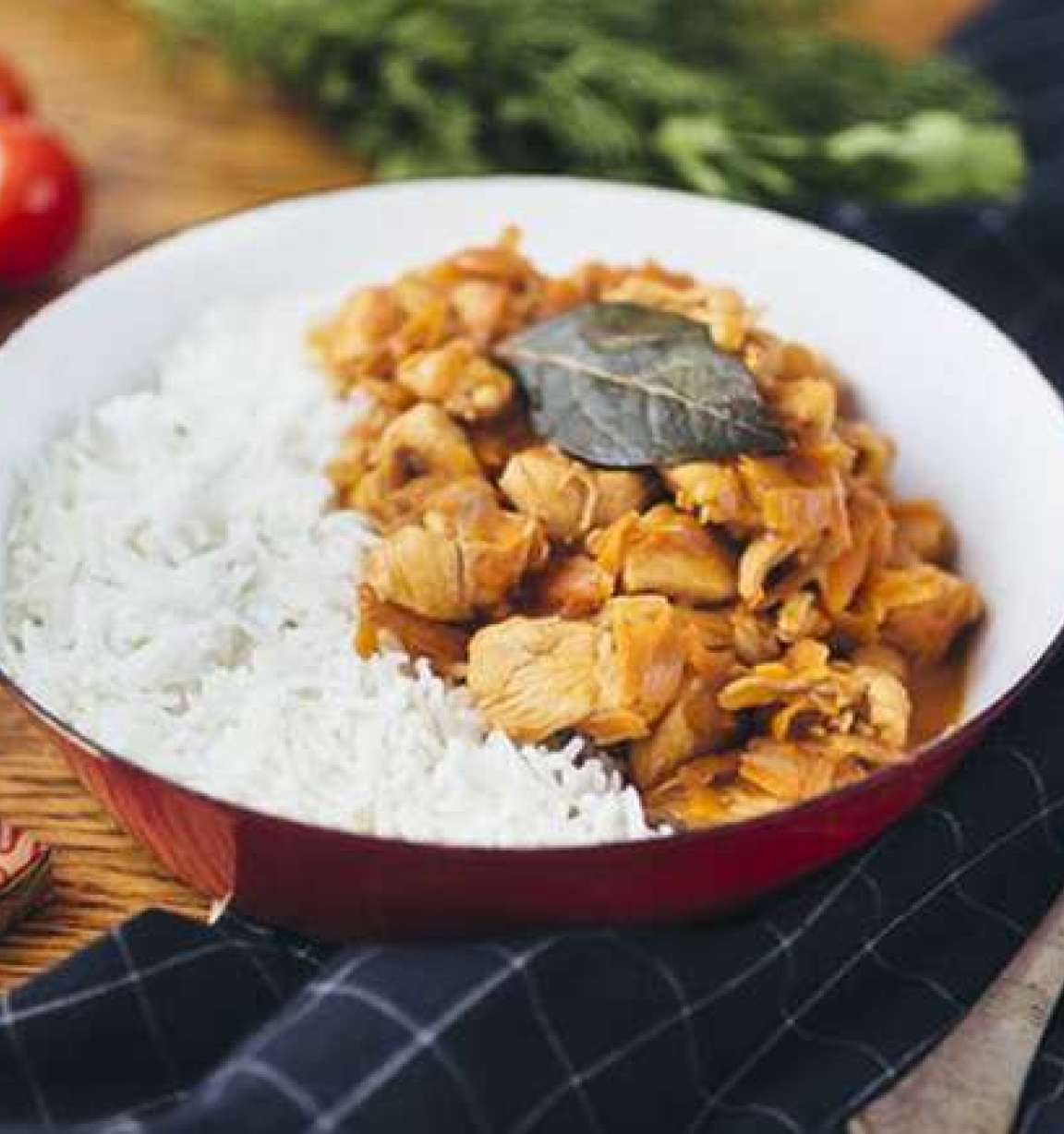 Как приготовить куриный гуляш на сковороде, пошаговый рецепт с фото
