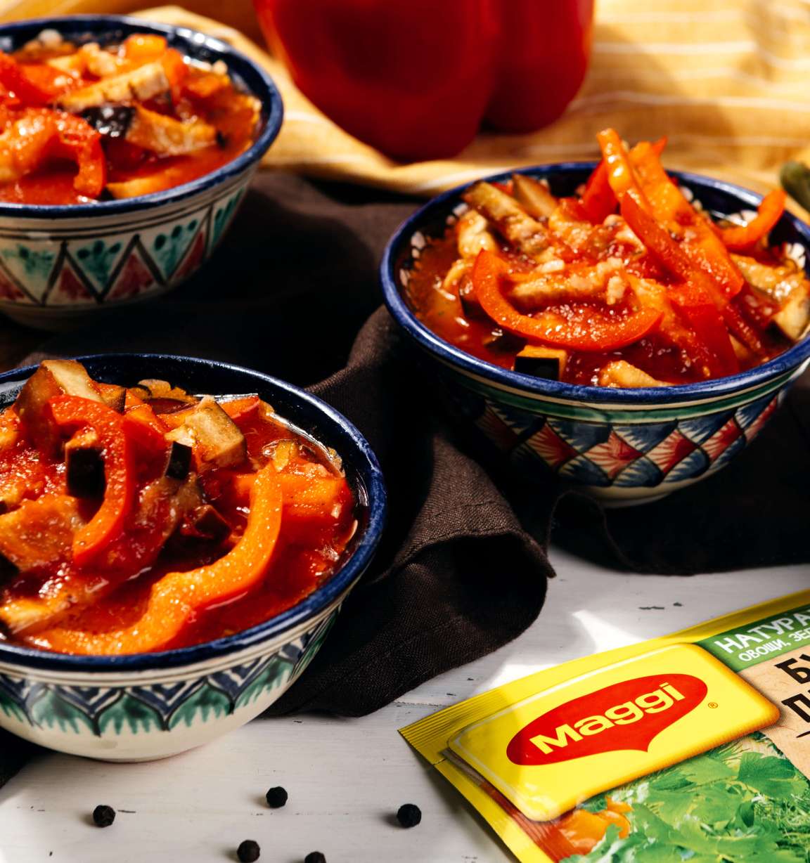Сытное лечо на зиму с баклажанами и чесноком - рецепт приготовления с фото от Maggi.ru