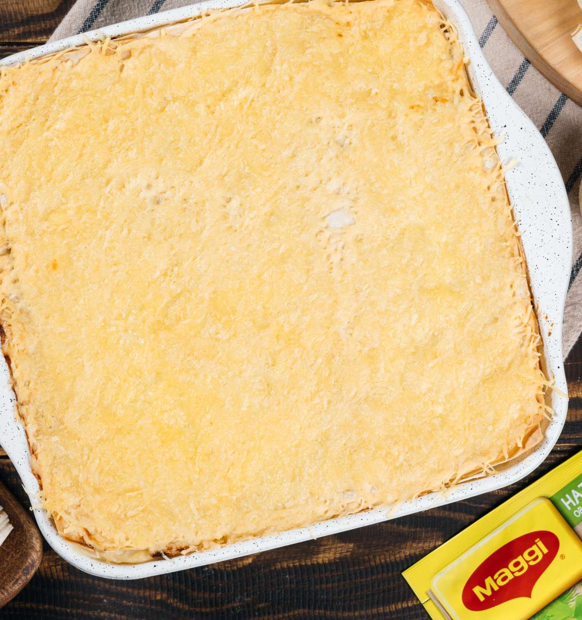 Быстрая лазанья из лаваша с начинкой из курицы и грибов: рецепт с фото