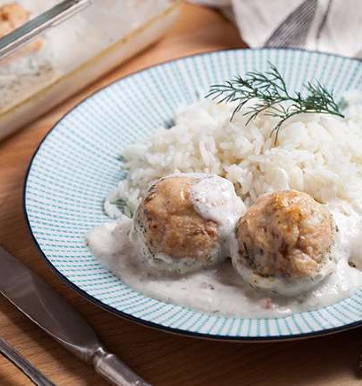 Рыбные фрикадельки в укропном соусе - рецепт приготовления с фото от Maggi.ru Рыбные фрикадельки в укропном соусе - рецепт приготовления с фото от Maggi.ru