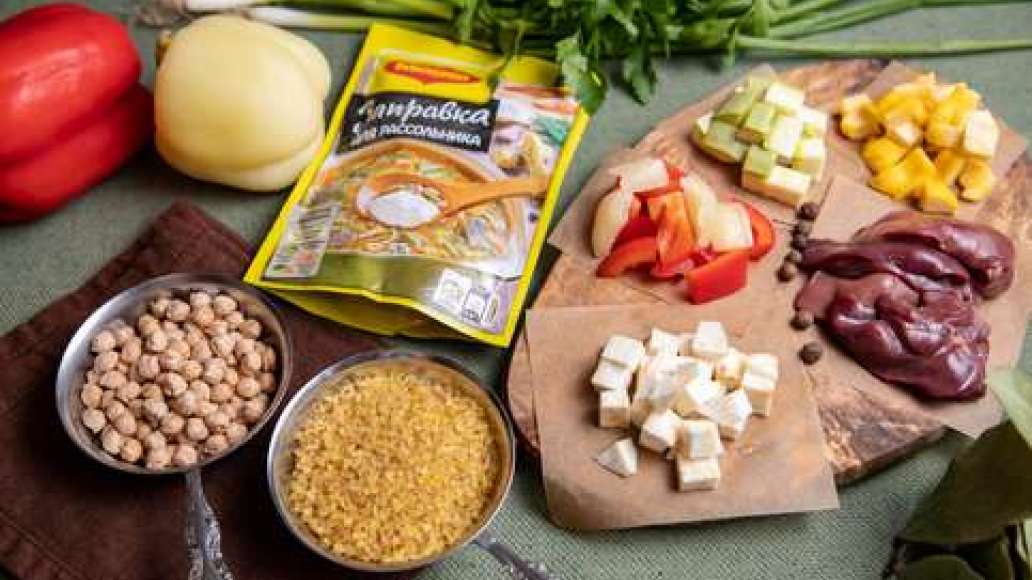 Шаг 3 - Рассольник с куриной печенью и патиссонами