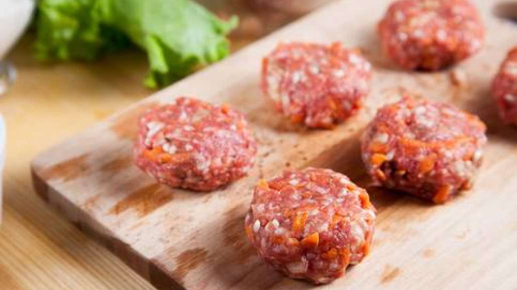 Шаг 4 - Мясные ёжики с картофельным пюре