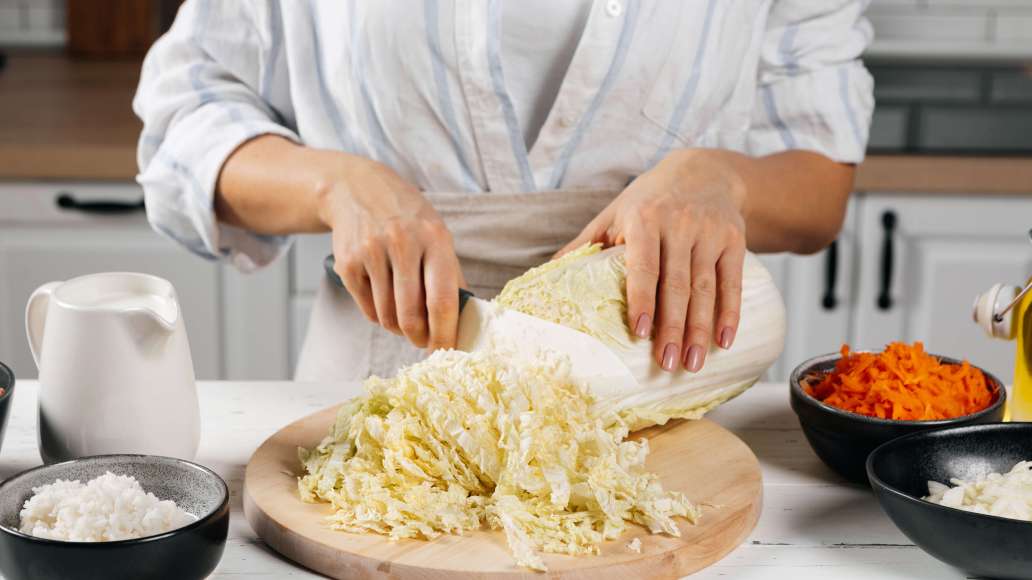 Шаг 1 - Ленивые голубцы с рисом и пекинской капустой в духовке